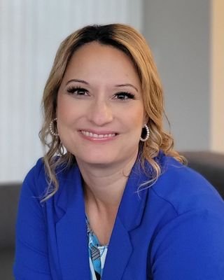 Ellen Ivity profile image